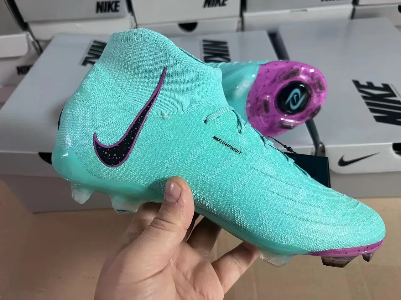 Nike Phantom GT Chaussures de football bleu violet haute coupe ajustement chaussette Flyknit construction sol ferme 9