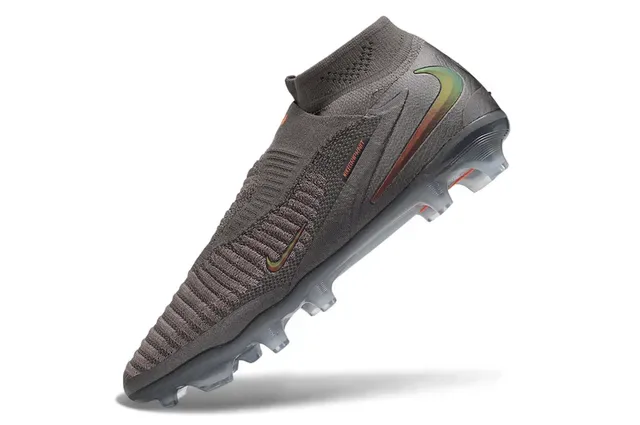 Nike Phantom GT Gray Red Knit Sock-Fit Upper Molded Studs Firm-Ground Soccer Shoes 3