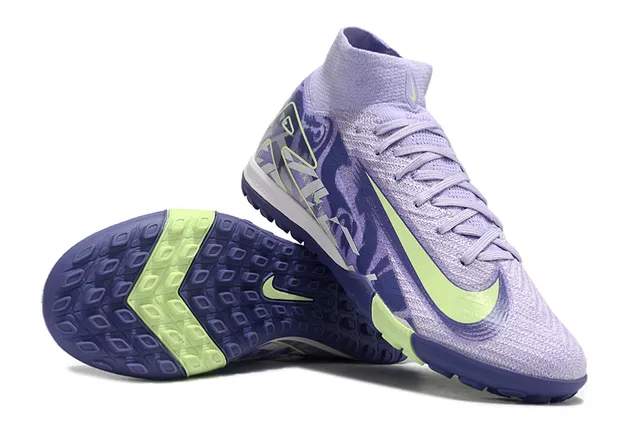 Nike Phantom GT violet vert chaussures de football haut col de chaussette Swoosh latéral pour pelouse 2