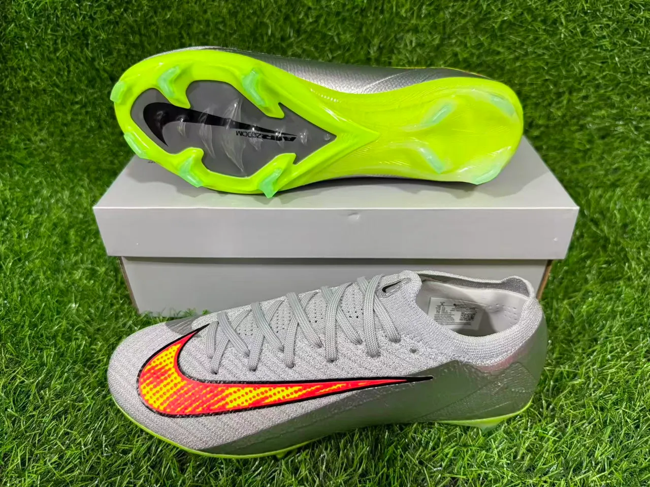 Nike Phantom GT Silver Green Knitted Upper Metallic Firm-Ground Soccer Shoes 12