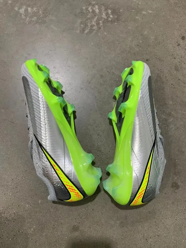 Nike Phantom GT Silver Green Knitted Upper Metallic Firm-Ground Soccer Shoes 16