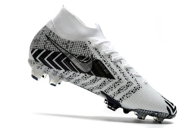 Nike Phantom GT Chaussures de football Blanc Noir Marine pour terrain ferme 3