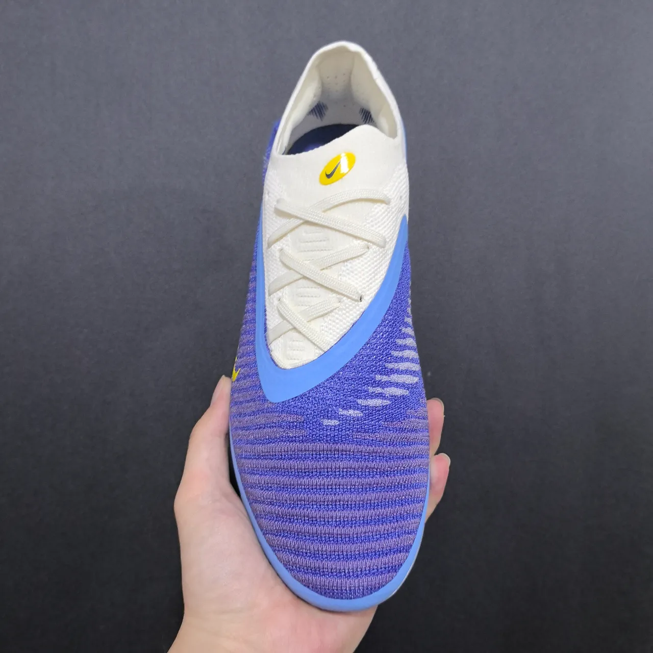 Nike Phantom GT White Purple Knit Upper Asymmetrical Lacing Firm-Ground Soccer Shoes 2