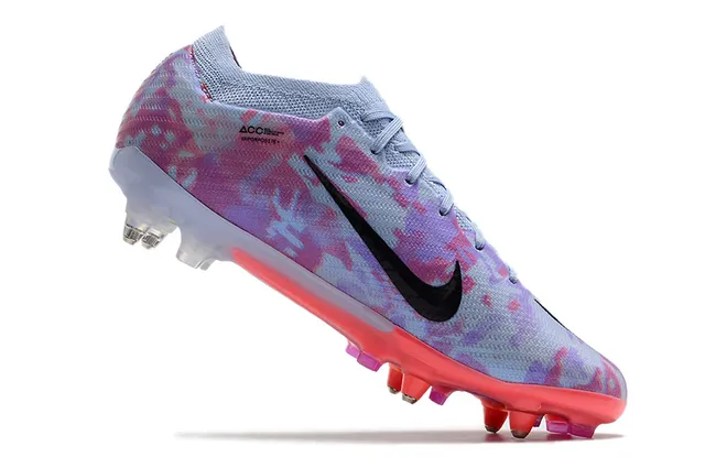 Nike Phantom GT White Red Flyknit Upper Geometric Pattern Firm-Ground Soccer Shoes 15