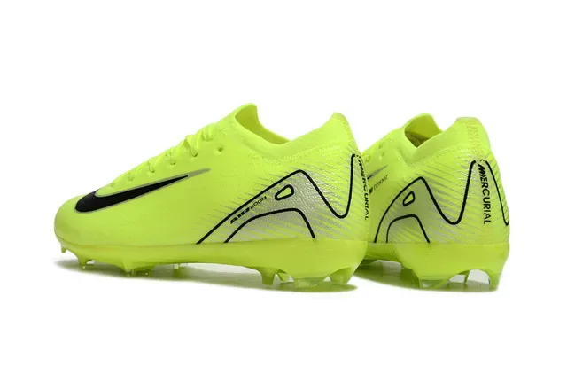 Nike Phantom GT Jaune Noir Bas Coupe Haut Tricot Crampons Moldés Terrain Firme Chaussures de Football 4