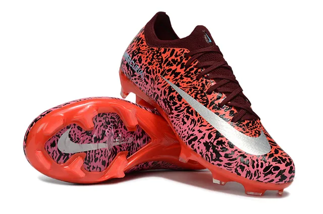 Nike Pink Black Low-Cut Dynamic-Fit Collar Abstract Splatter Print Firm-Ground Soccer Shoes 2
