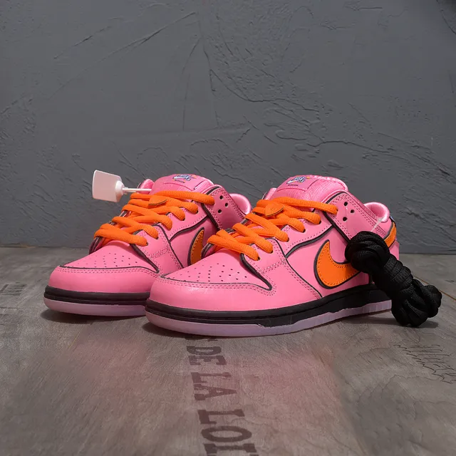 Nike Pink Orange Low-Top Perforated Toe Skateboard Shoes 3