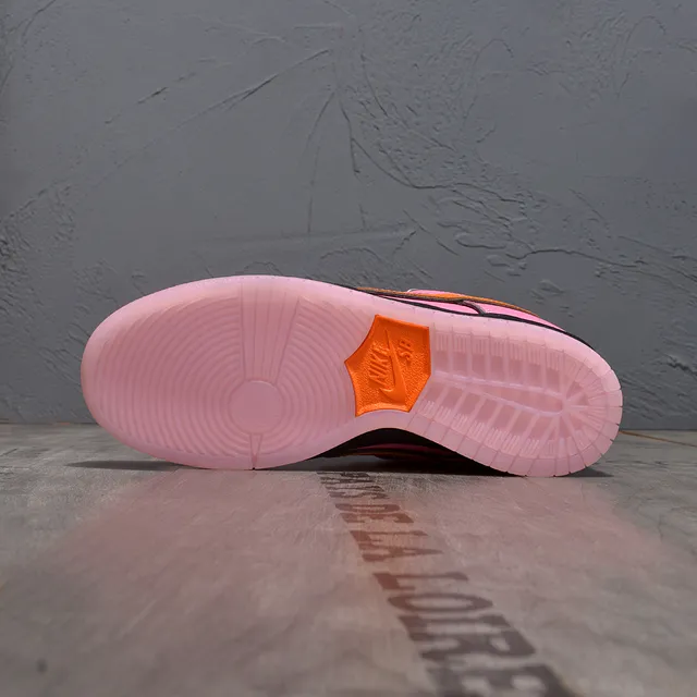 Nike Pink Orange Low-Top Perforated Toe Skateboard Shoes 5