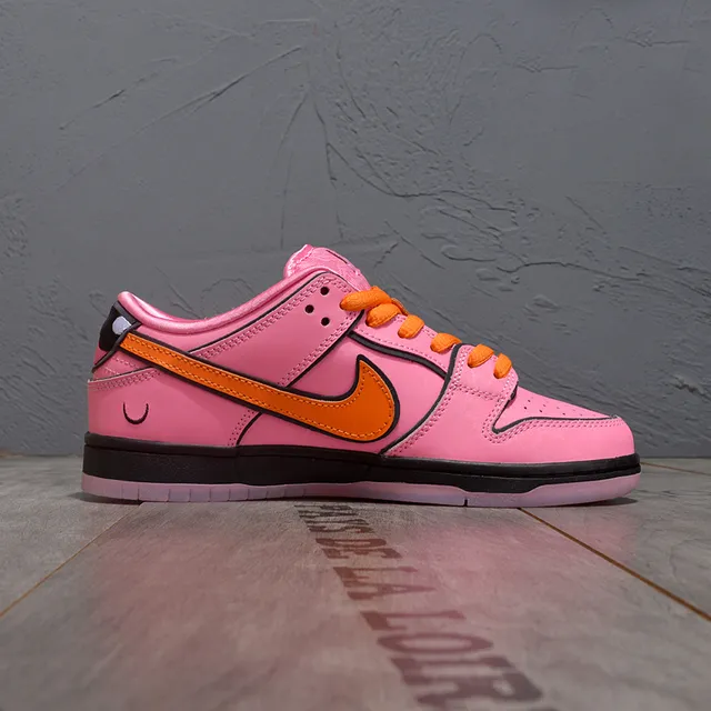Nike Pink Orange Low-Top Perforated Toe Skateboard Shoes 6