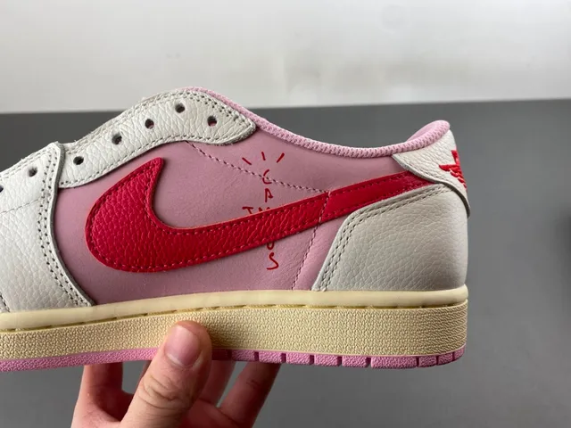 Nike Pink Red Laceless Slip-On Layered Leather Panels Lifestyle Sneakers 4