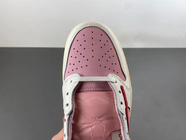 Nike Pink Red Laceless Slip-On Layered Leather Panels Lifestyle Sneakers 6