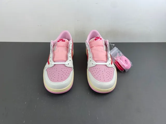 Nike Pink Red Laceless Slip-On Layered Leather Panels Lifestyle Sneakers 12