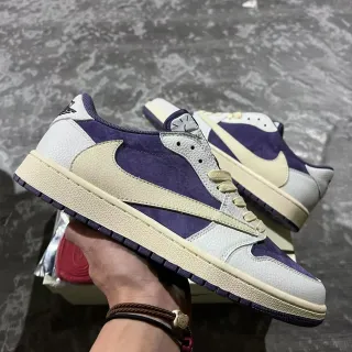 Nike Purple Beige Low-Top Silhouette Suede And Leather Paneling Lifestyle Sneakers