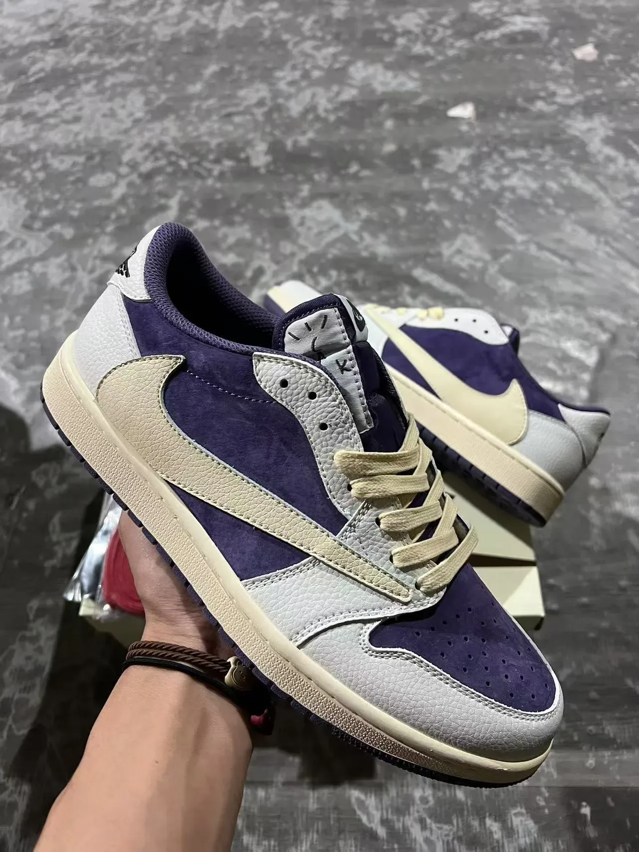 Nike Purple Beige Low-Top Silhouette Suede And Leather Paneling Lifestyle Sneakers 2