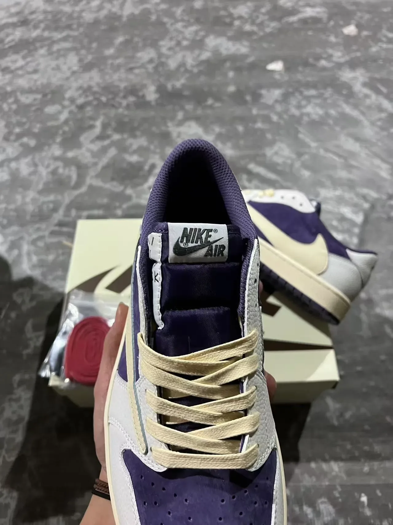 Nike Purple Beige Low-Top Silhouette Suede And Leather Paneling Lifestyle Sneakers 4