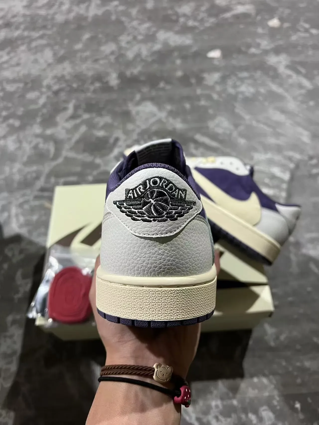Nike Purple Beige Low-Top Silhouette Suede And Leather Paneling Lifestyle Sneakers 8
