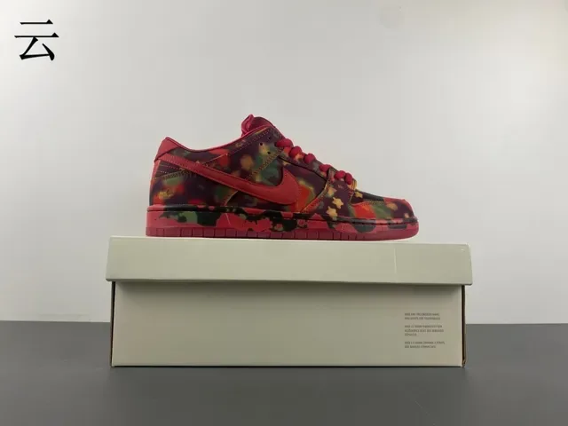 Nike SB Dunk Low Tie-Dye Camo Skateboard Shoes 15