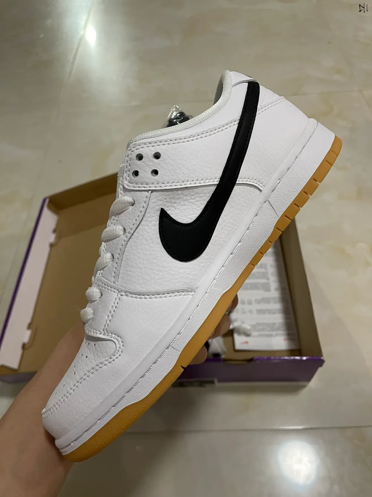 नाइक SB Dunk Low व्हाइट ब्लैक गम स्केटबोर्ड जूते 5
