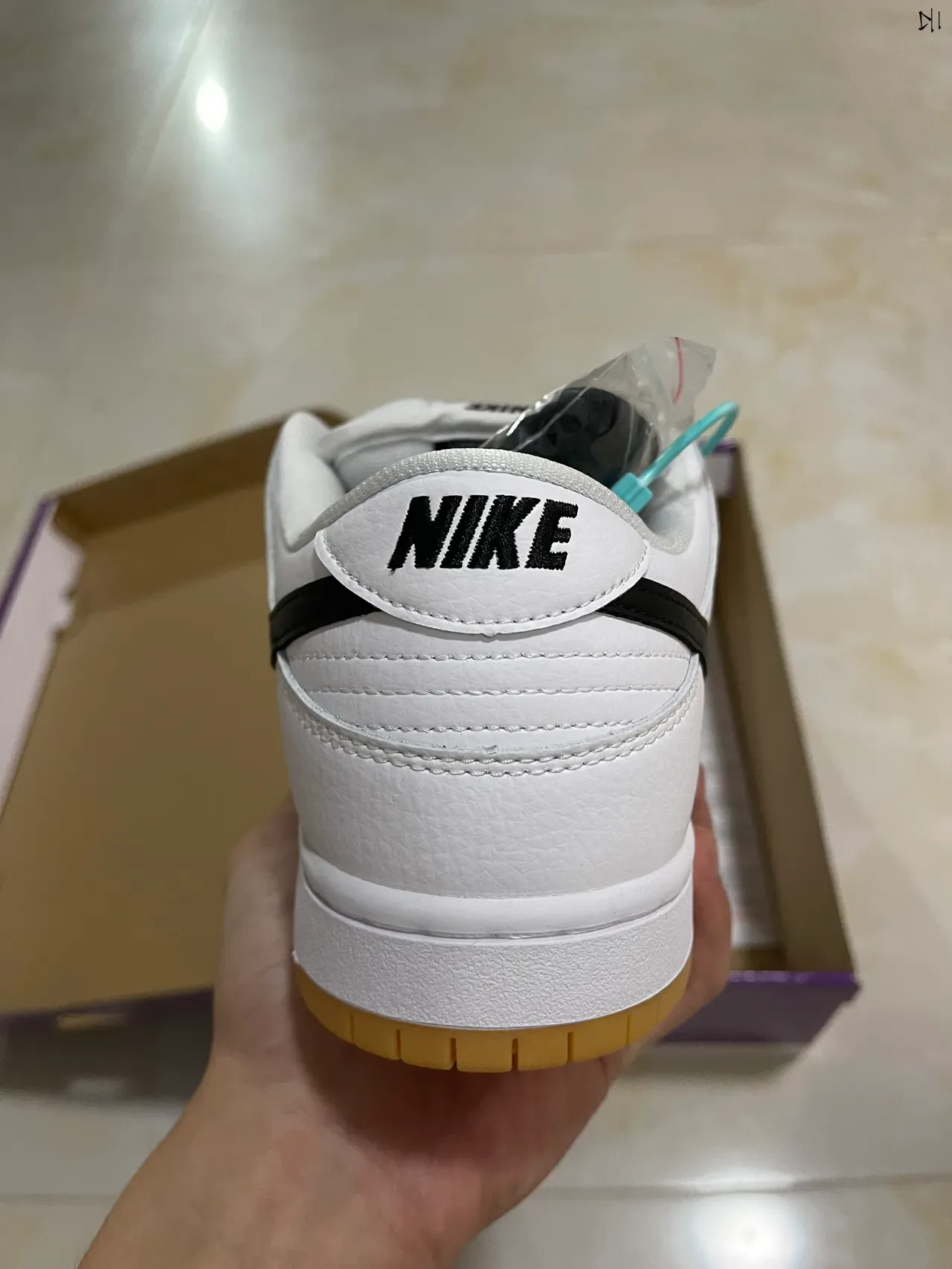 नाइक SB Dunk Low व्हाइट ब्लैक गम स्केटबोर्ड जूते 7
