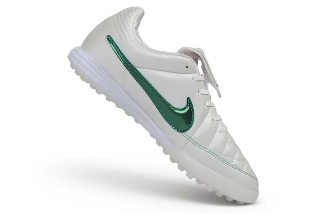 Nike Tiempo Legend Chaussures de football cuir blanc vert matelassé avec Swoosh métallique pour pelouse artificielle 2