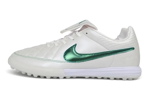 Nike Tiempo Legend Chaussures de football cuir blanc vert matelassé avec Swoosh métallique pour pelouse artificielle 6