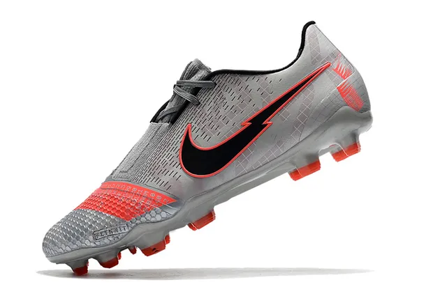 Nike Blanc Noir Bottines Basses avec Lacets Asymétriques pour Sol Firme Chaussures de Football 10