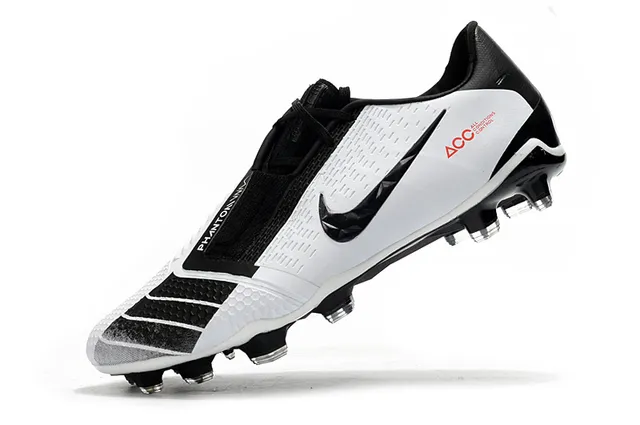 Nike Blanc Noir Bottines Basses avec Lacets Asymétriques pour Sol Firme Chaussures de Football 16