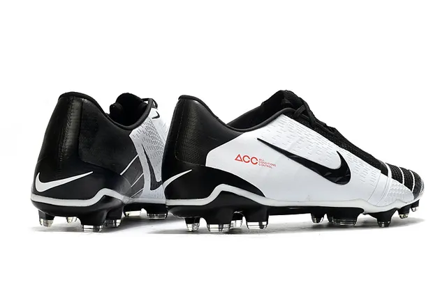 Nike Blanc Noir Bottines Basses avec Lacets Asymétriques pour Sol Firme Chaussures de Football 18