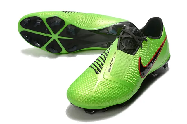 Nike Blanc Noir Bottines Basses avec Lacets Asymétriques pour Sol Firme Chaussures de Football 23