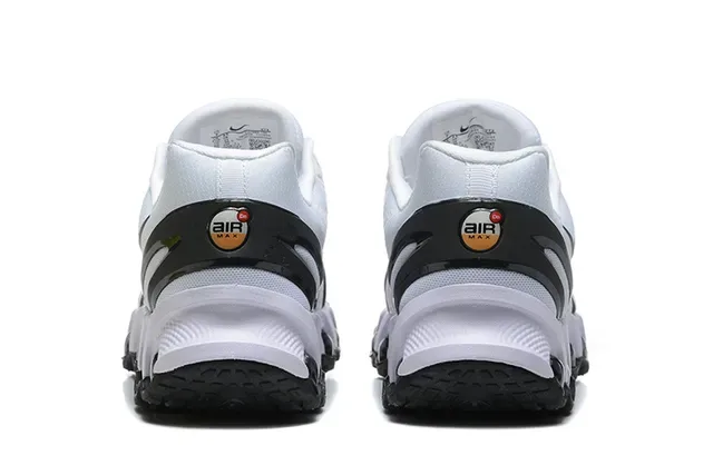 Nike White Black Mesh Upper Synthetic Stripe Overlays Sneakers 5