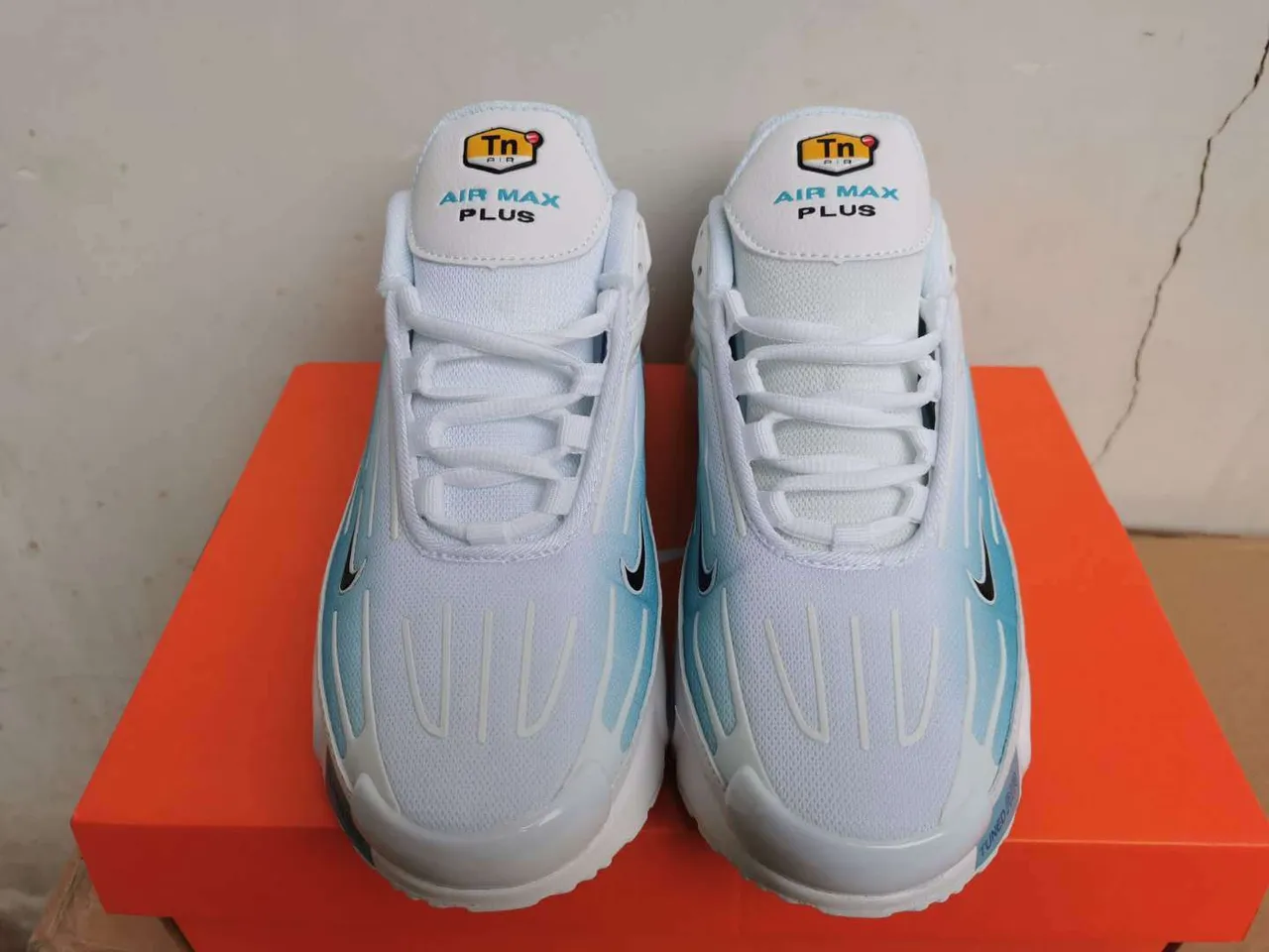 Nike White Blue Full-Length Air Unit Layered Synthetic Cage Lifestyle Sneakers 8