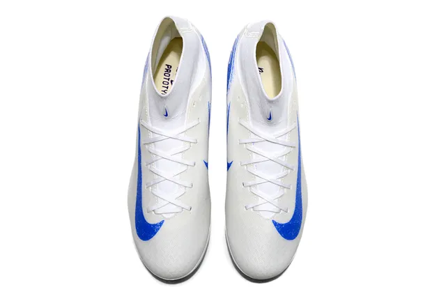 Nike White Blue High-Cut Knit Upper Asymmetrical Lacing Firm-Ground Soccer Shoes 2