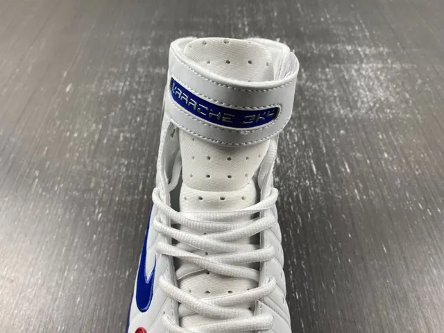 Nike White Blue High-Top Ribbed Synthetic Upper Basketball Shoes 6