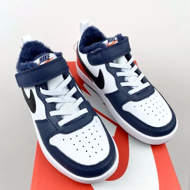 Nike White Navy Low-Top Fuzzy-Lined Lifestyle Sneakers 18