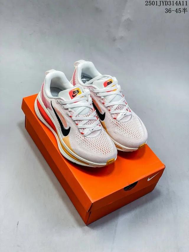 Nike White Orange Engineered Mesh Upper Gradient Midsole Running Shoes 6