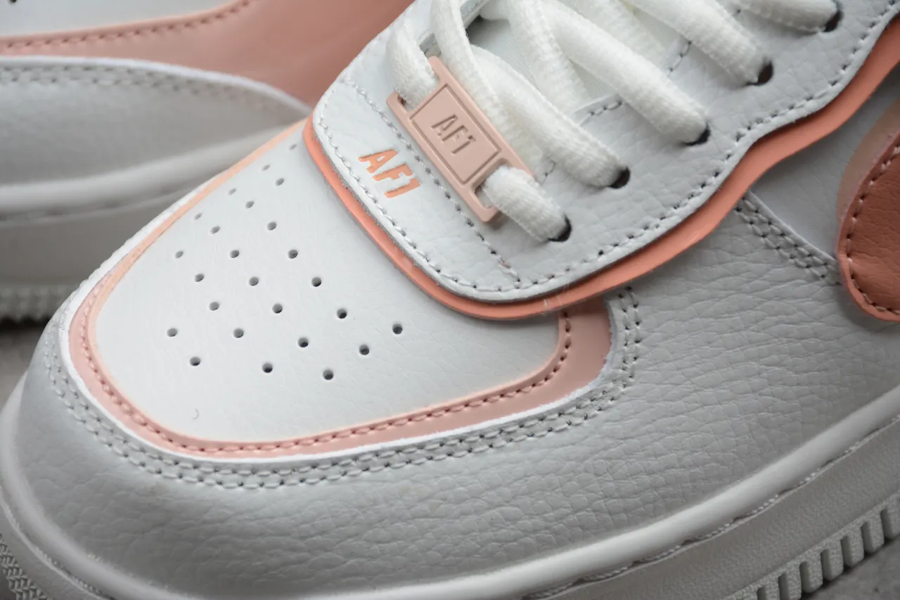 Nike White Pink Low-Top Leather Upper Lifestyle Sneakers 9