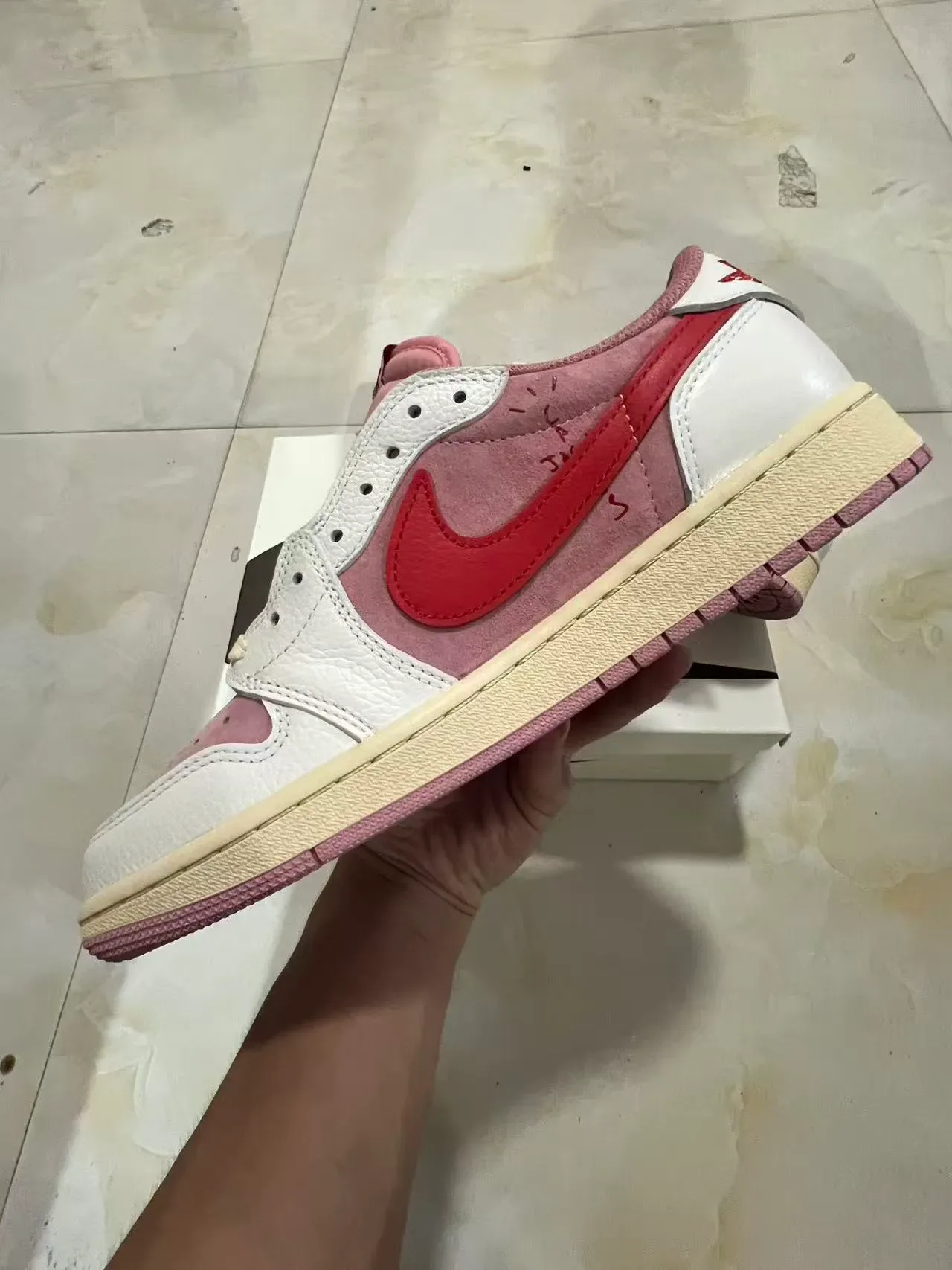 Nike White Pink Low-Top Silhouette Mixed-Material Upper Lifestyle Sneakers 5