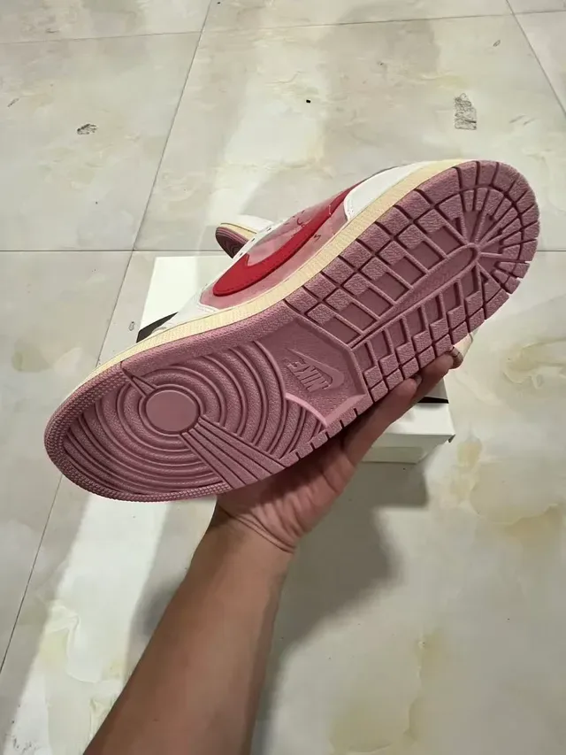 Nike White Pink Low-Top Silhouette Mixed-Material Upper Lifestyle Sneakers 6
