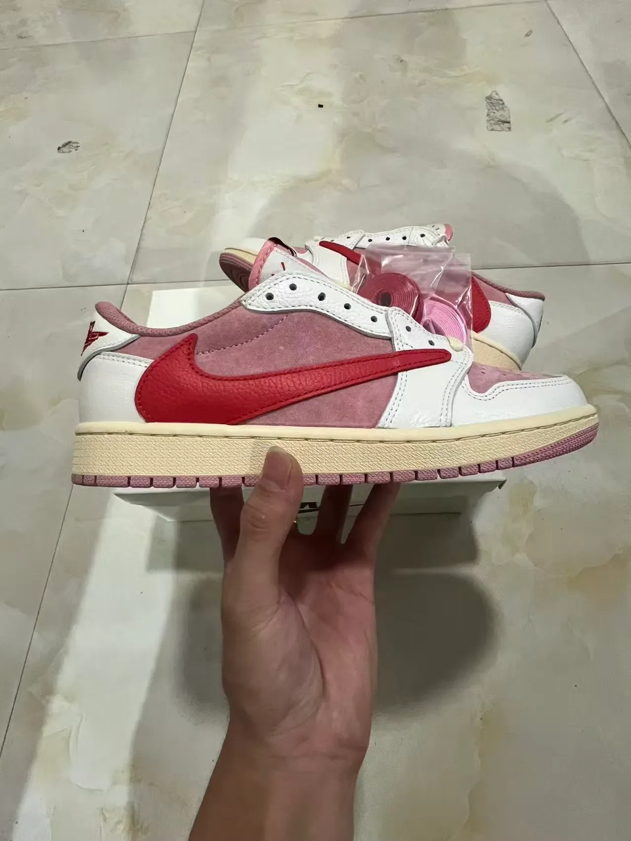 Nike White Pink Low-Top Silhouette Mixed-Material Upper Lifestyle Sneakers 7