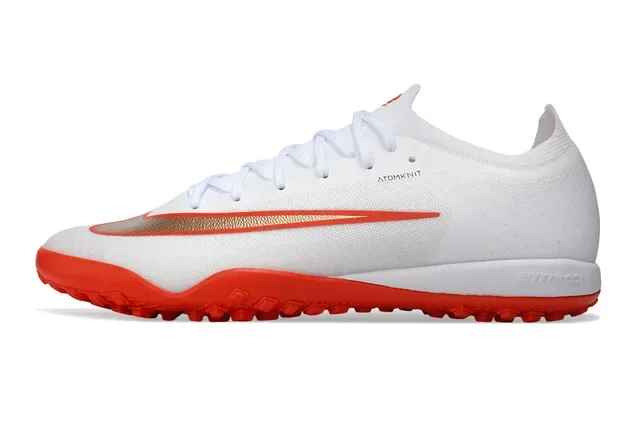 Nike Zapatos de Fútbol Blancos y Rojos Low-Cut Knit Upper para Turf 7
