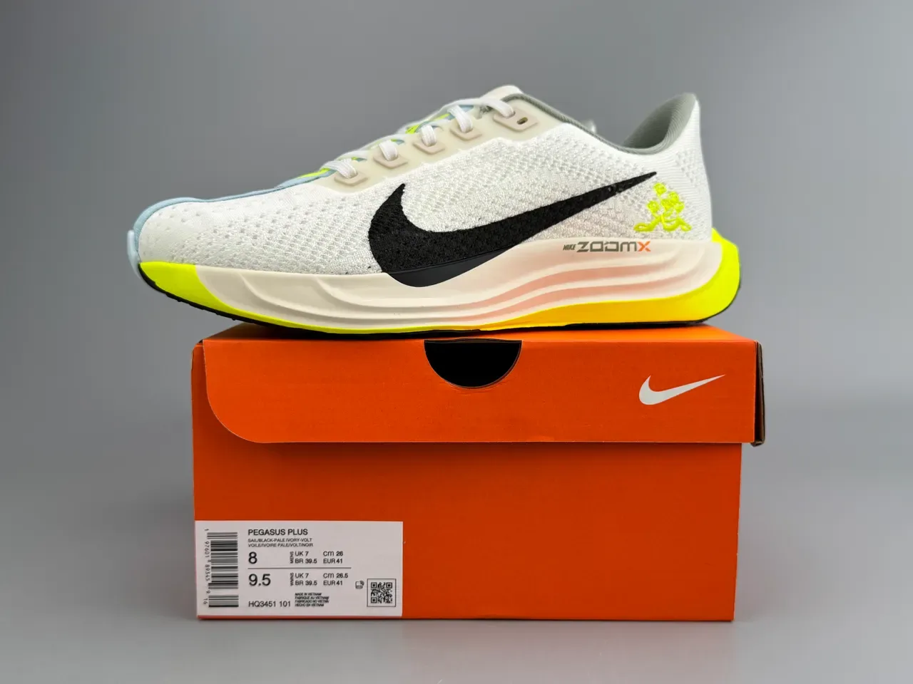 Nike Chaussures Running Blanc et Jaune Maille ZoomX Semelle Intermédiaire 4