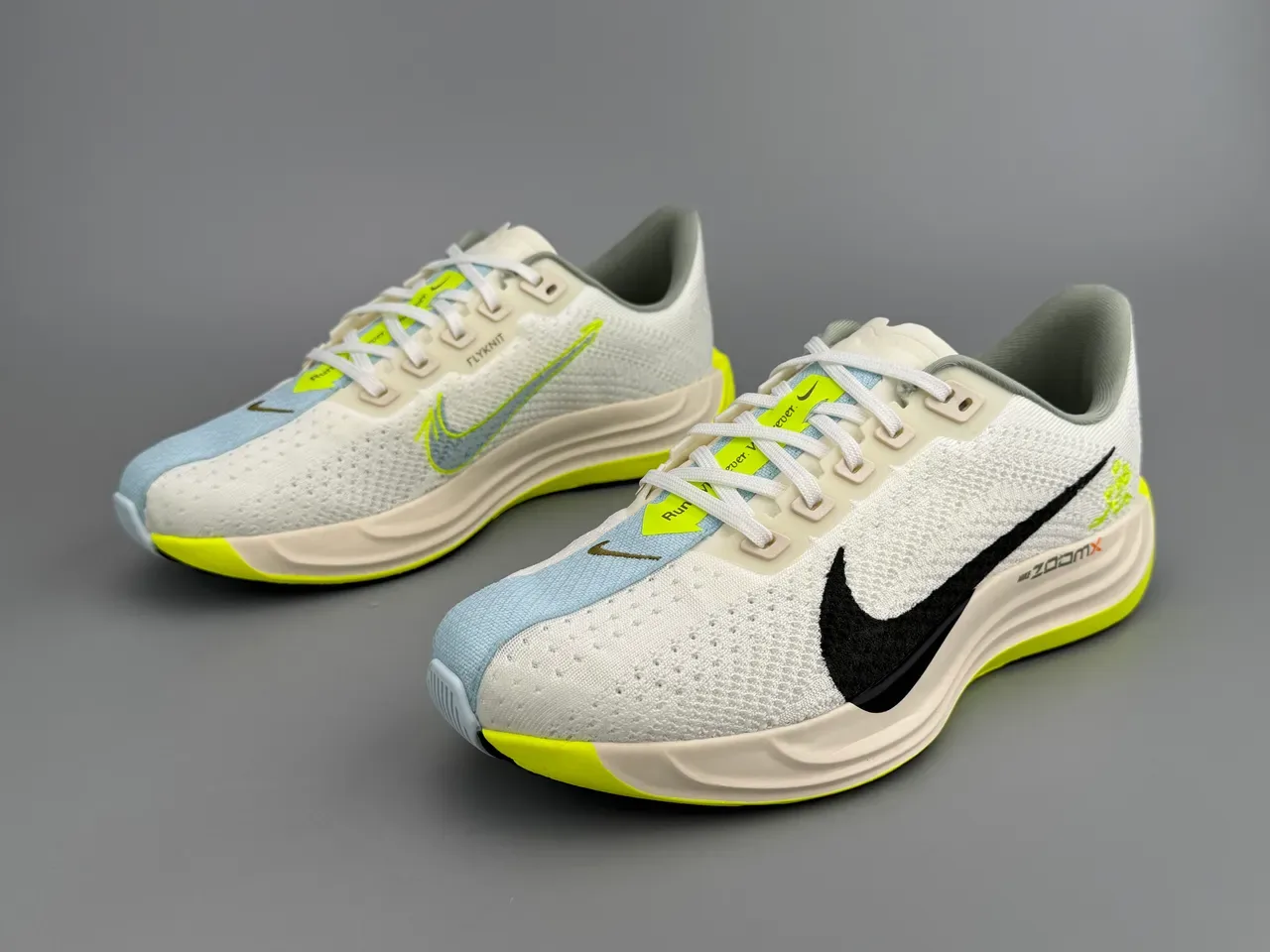 Nike Chaussures Running Blanc et Jaune Maille ZoomX Semelle Intermédiaire 5