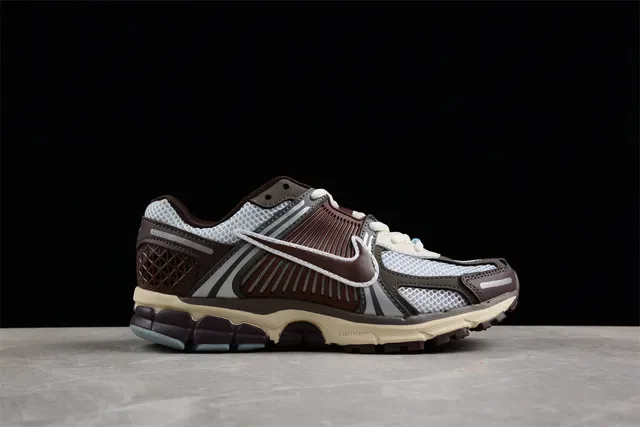 Nike Zoom 2K Marron Blanc Beige Chaussures de Running 14
