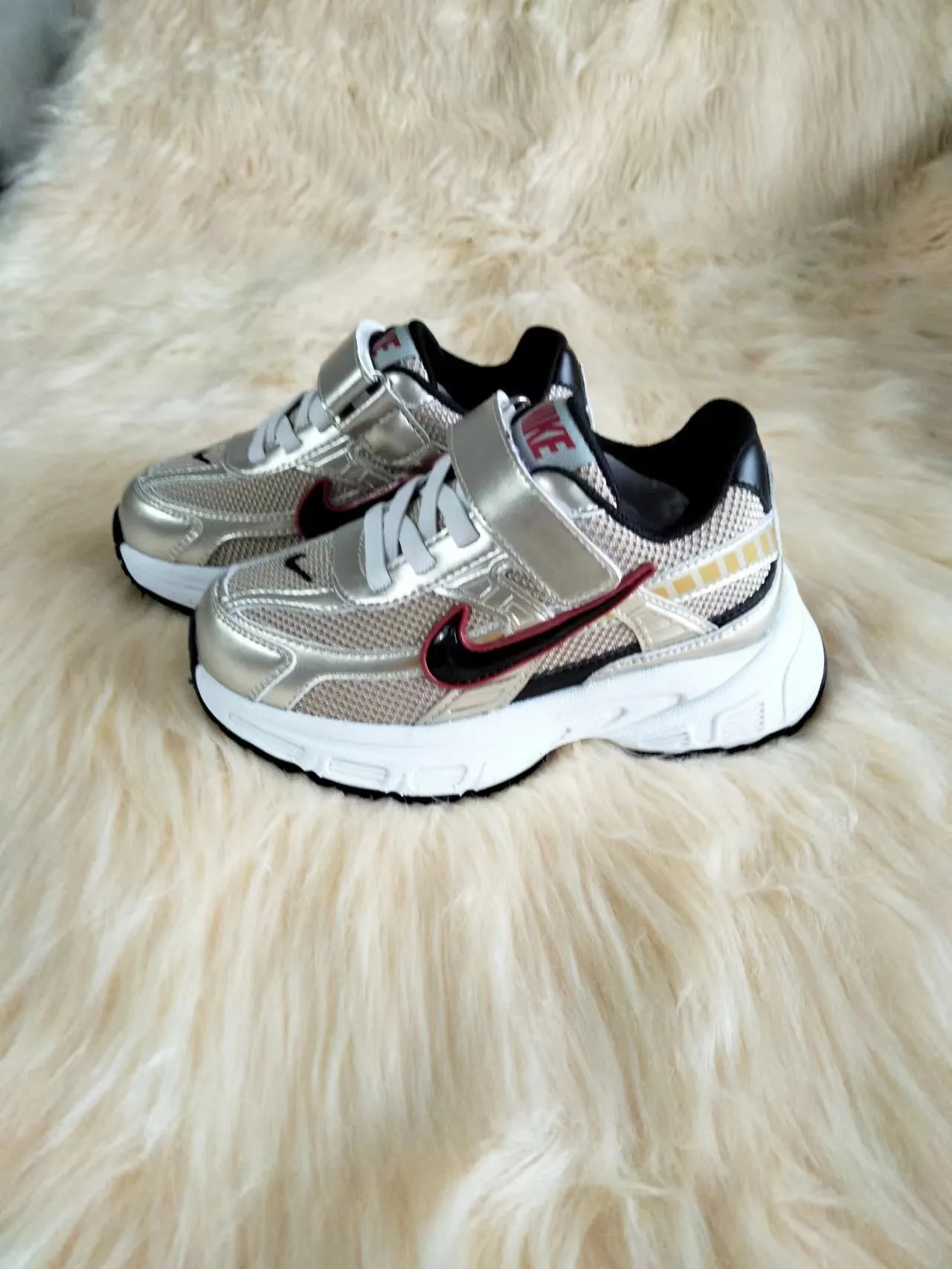Nike Zoom 2K Silver Blue Midsole Mesh And Synthetic Overlay Upper Chunky Sneakers 10