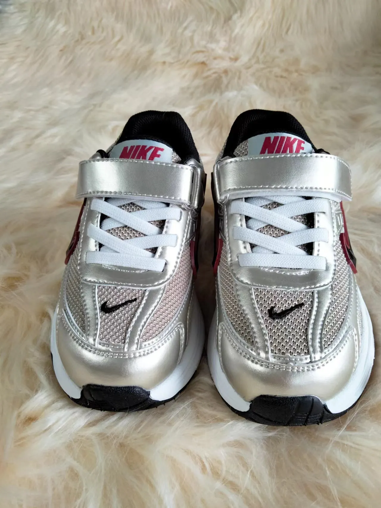 Nike Zoom 2K Silver Blue Midsole Mesh And Synthetic Overlay Upper Chunky Sneakers 12