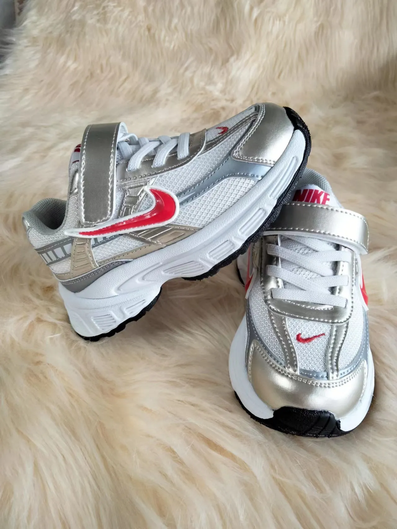 Nike Zoom 2K Silver Blue Midsole Mesh And Synthetic Overlay Upper Chunky Sneakers 16