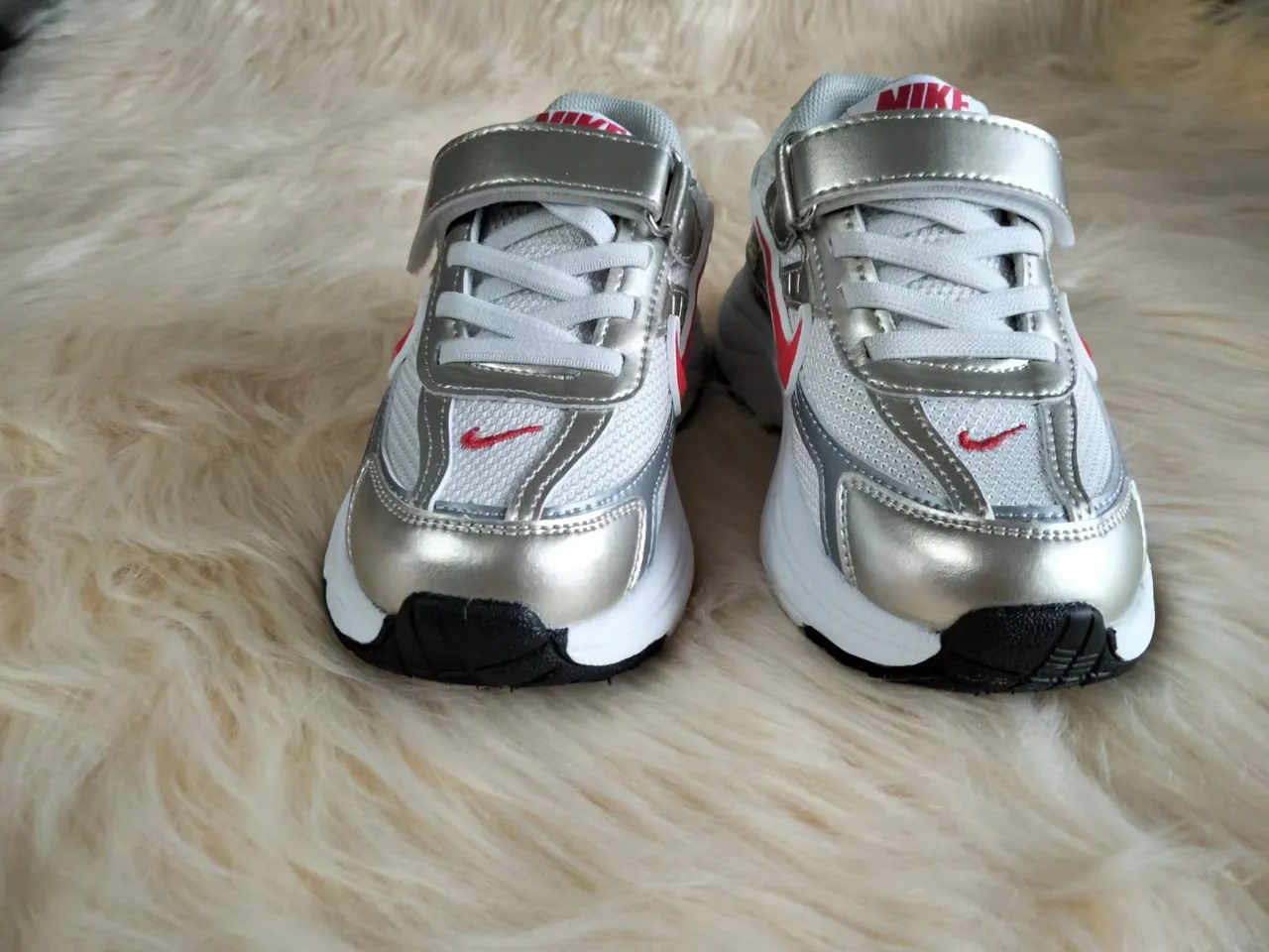 Nike Zoom 2K Silver Blue Midsole Mesh And Synthetic Overlay Upper Chunky Sneakers 18