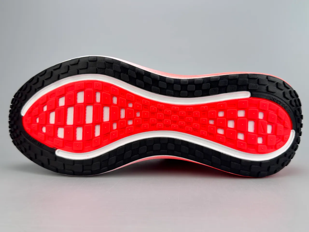 Nike ZoomX Invincible Run Gradient Coral Chaussures de course 8