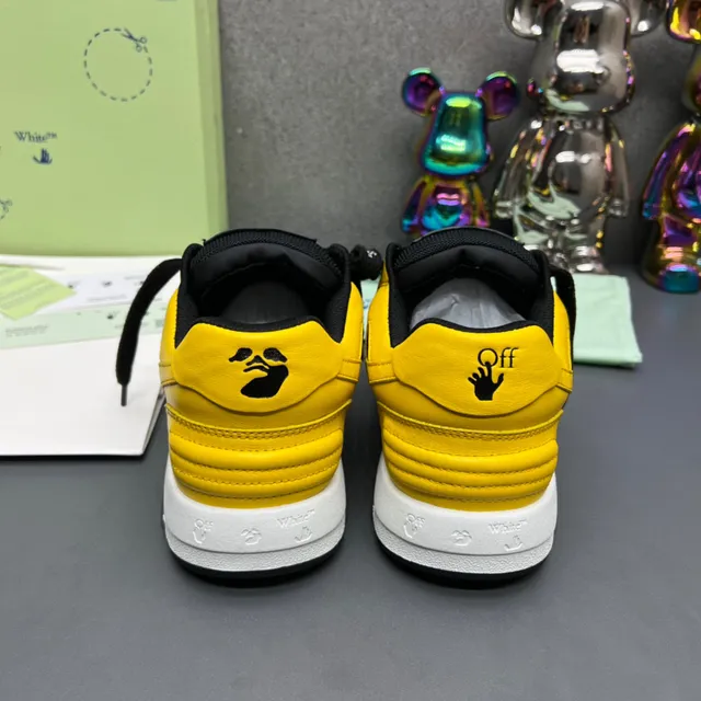 Off-White Arrow Sneaker Black Yellow Lifestyle Sneakers 3