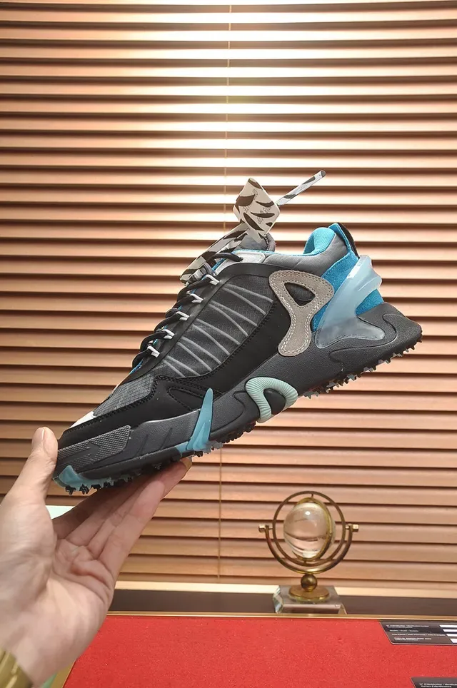 Off-White sneakers chunky suela industrielle noire et bleue avec fermeture éclair Air Unit 5